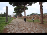 00714 ostia - regio ii - decumanus maximus - portico di nettuno (ii,iv,1) - bli ri suedwesten - 2015.jpg